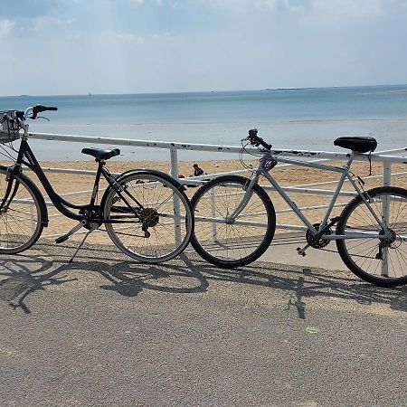 T2 Moderne, Lumineux, Proche De La Mer Et Des Principaux Acces Routiers Saint-Nazaire  Exteriör bild